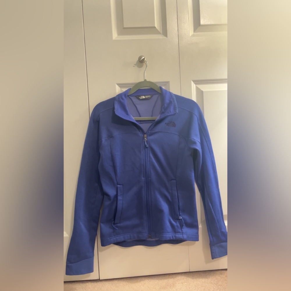 XS blue north face jacket